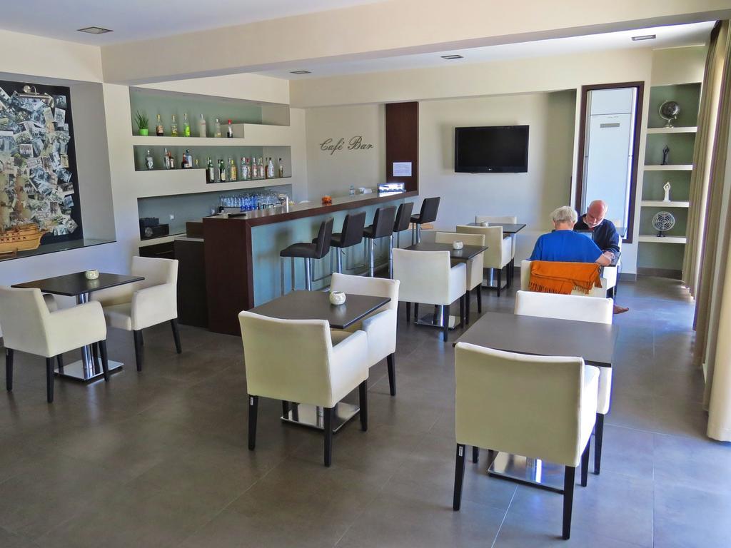 Maritime Hotel Apartments Petaloudes Exteriér fotografie