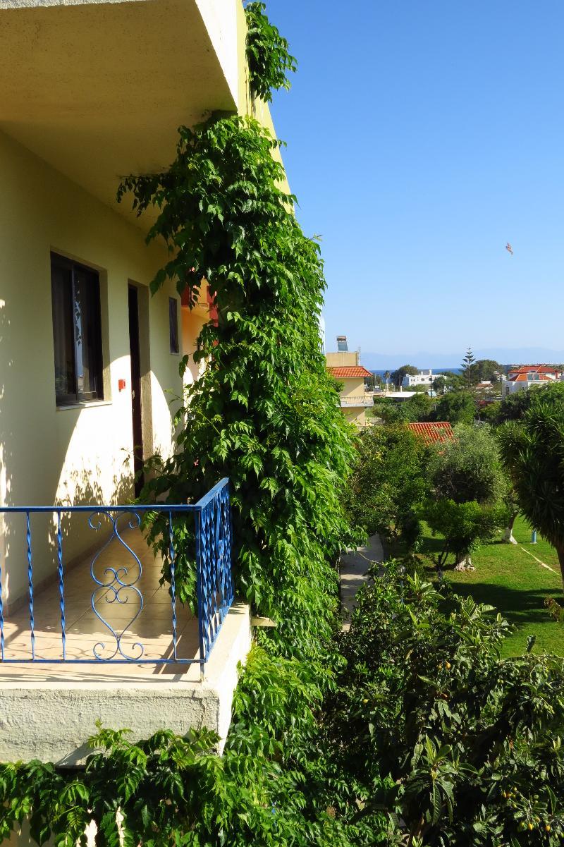 Maritime Hotel Apartments Petaloudes Exteriér fotografie