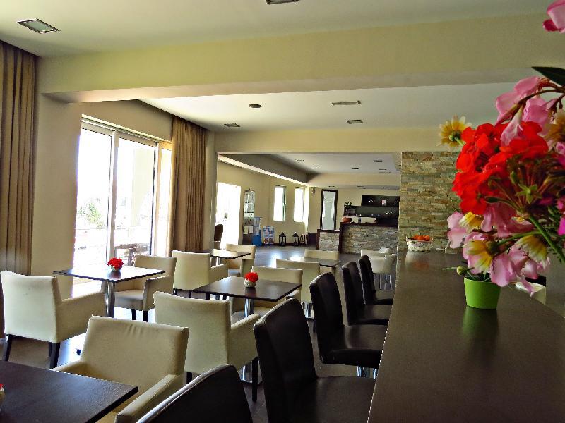 Maritime Hotel Apartments Petaloudes Exteriér fotografie